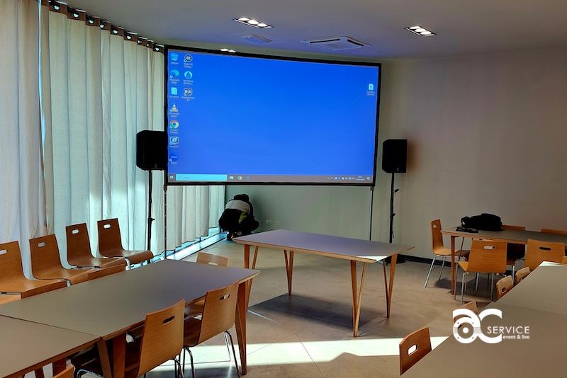 VIDEOPROIEZIONI E LEDWALL AC Service - service tecnico