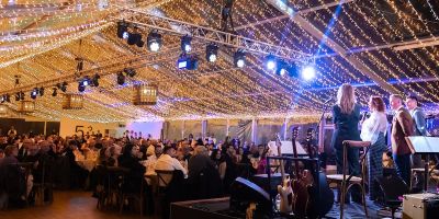 Cena di Natale aziendale Bologna: Idee per l'organizzazione